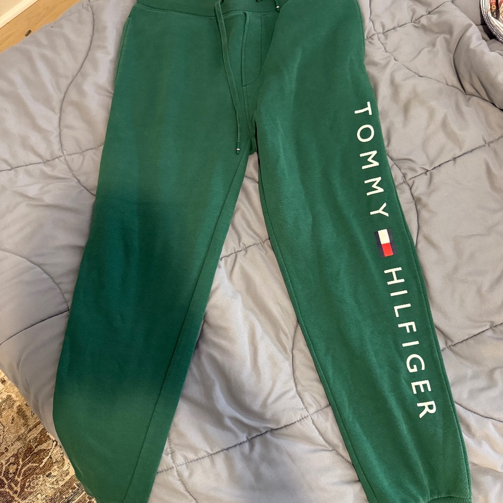 Tommy Hilfiger green sweatpants